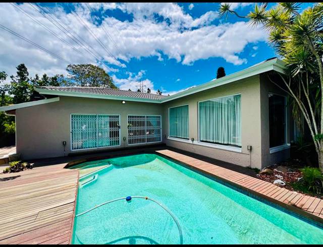 7 BEDROOM HOUSE FOR SALE IN FARNINGHAM RIDGE